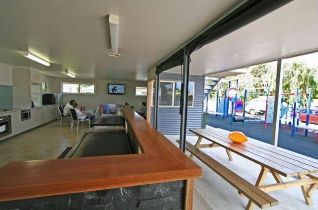 Apollo Bay Holiday Park Bagian luar foto